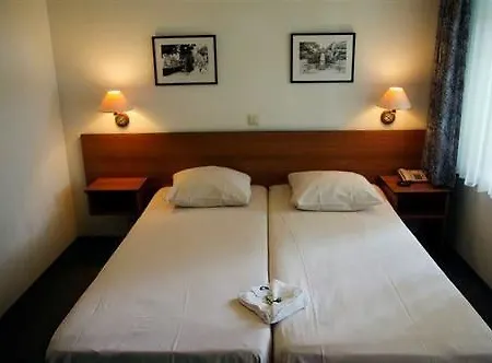 白马酒店